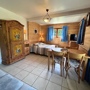 Petit Lutin 1 - Studio Dans Chalet Sur Les Pistes Appartement